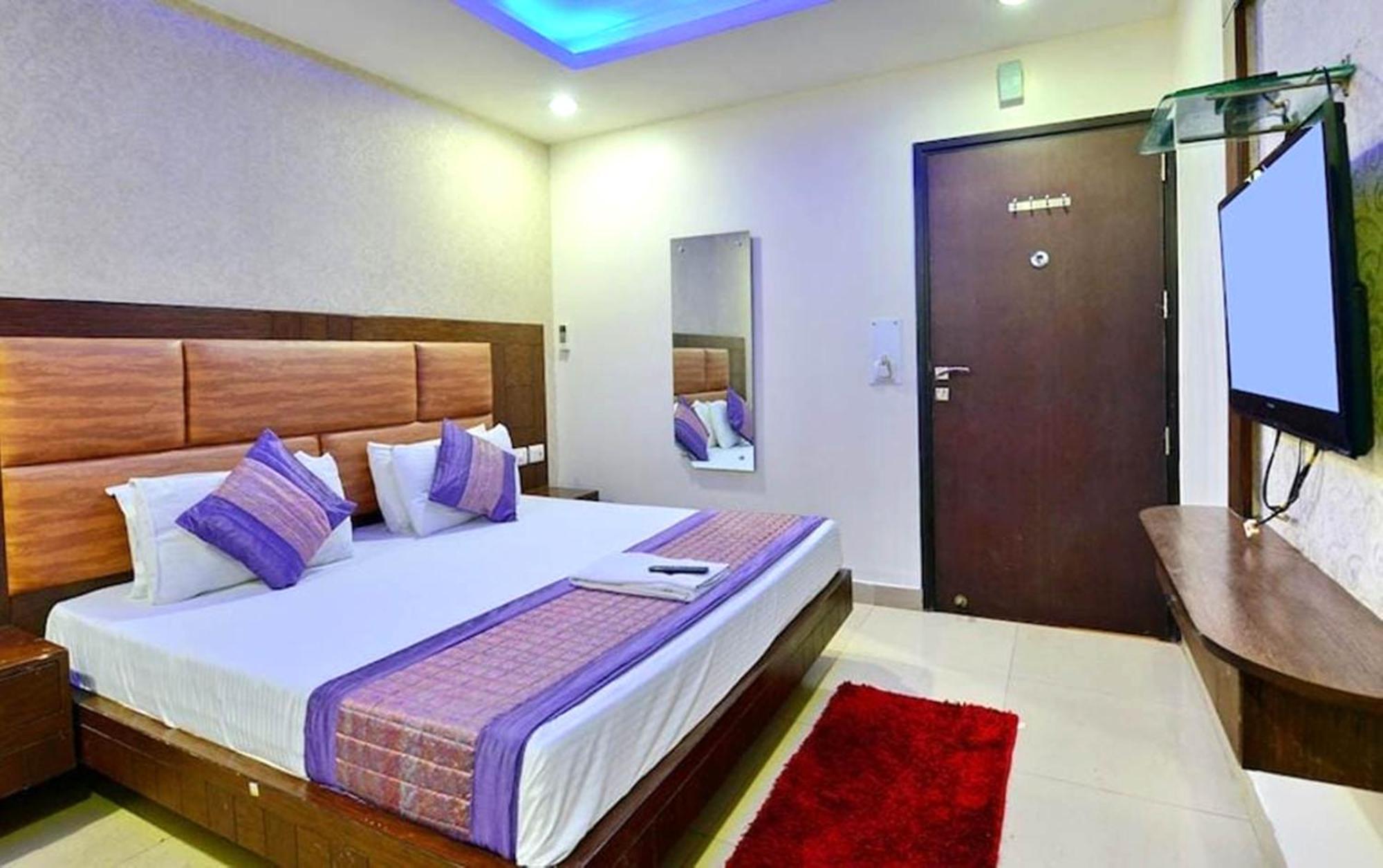 Hotel Emporio Near New Delhi Railway Station Exterior foto