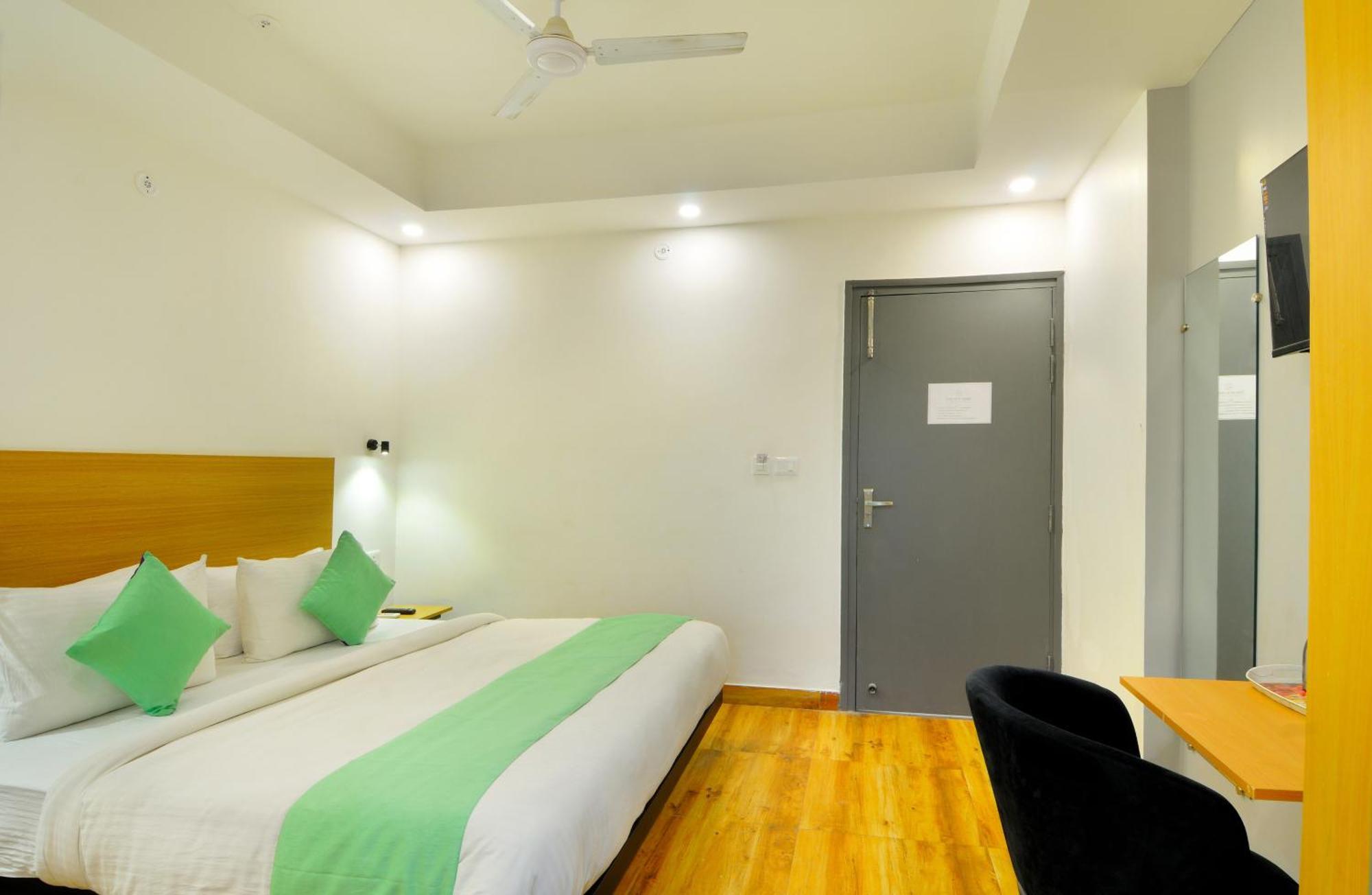 Hotel Emporio Near New Delhi Railway Station Exterior foto