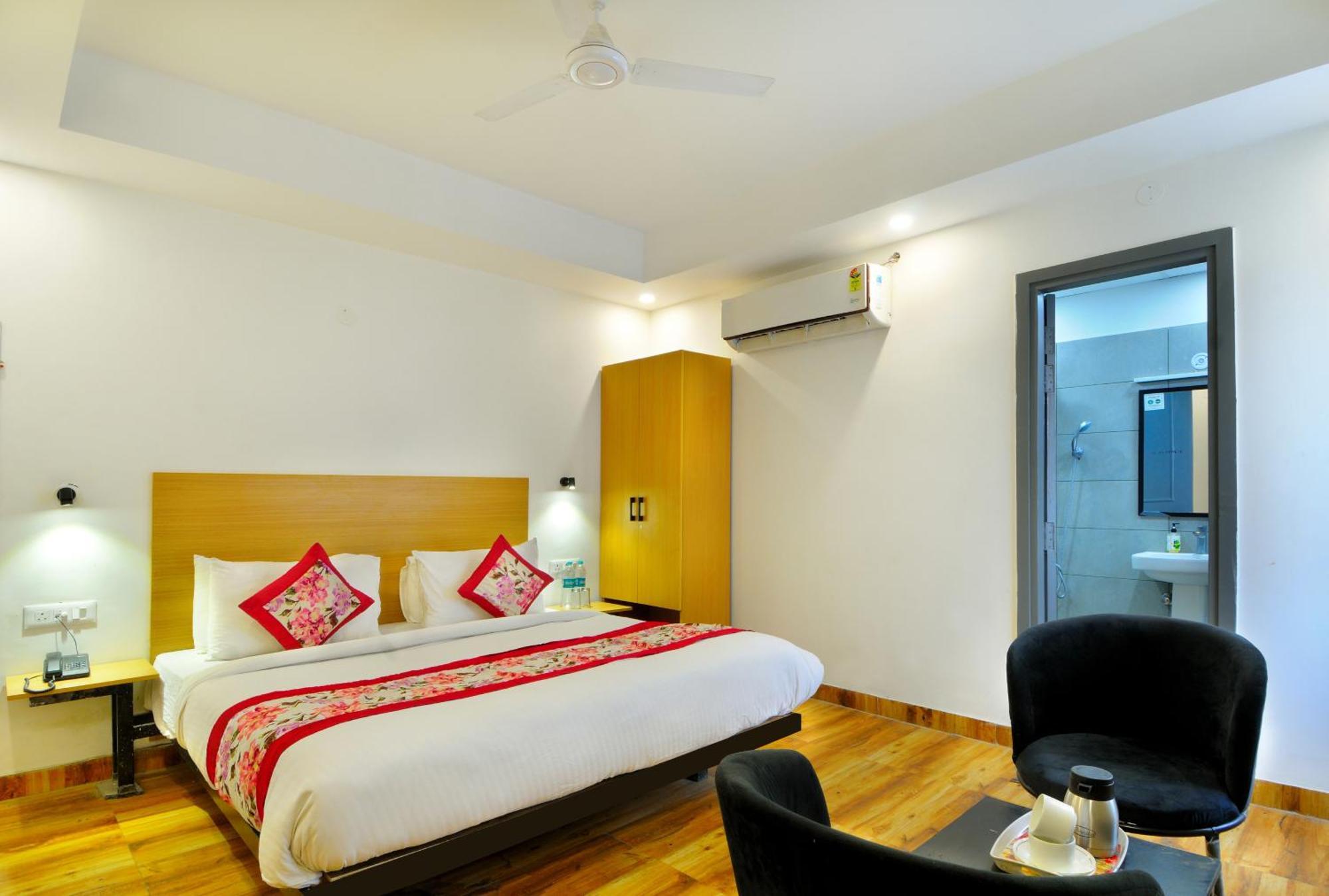 Hotel Emporio Near New Delhi Railway Station Exterior foto